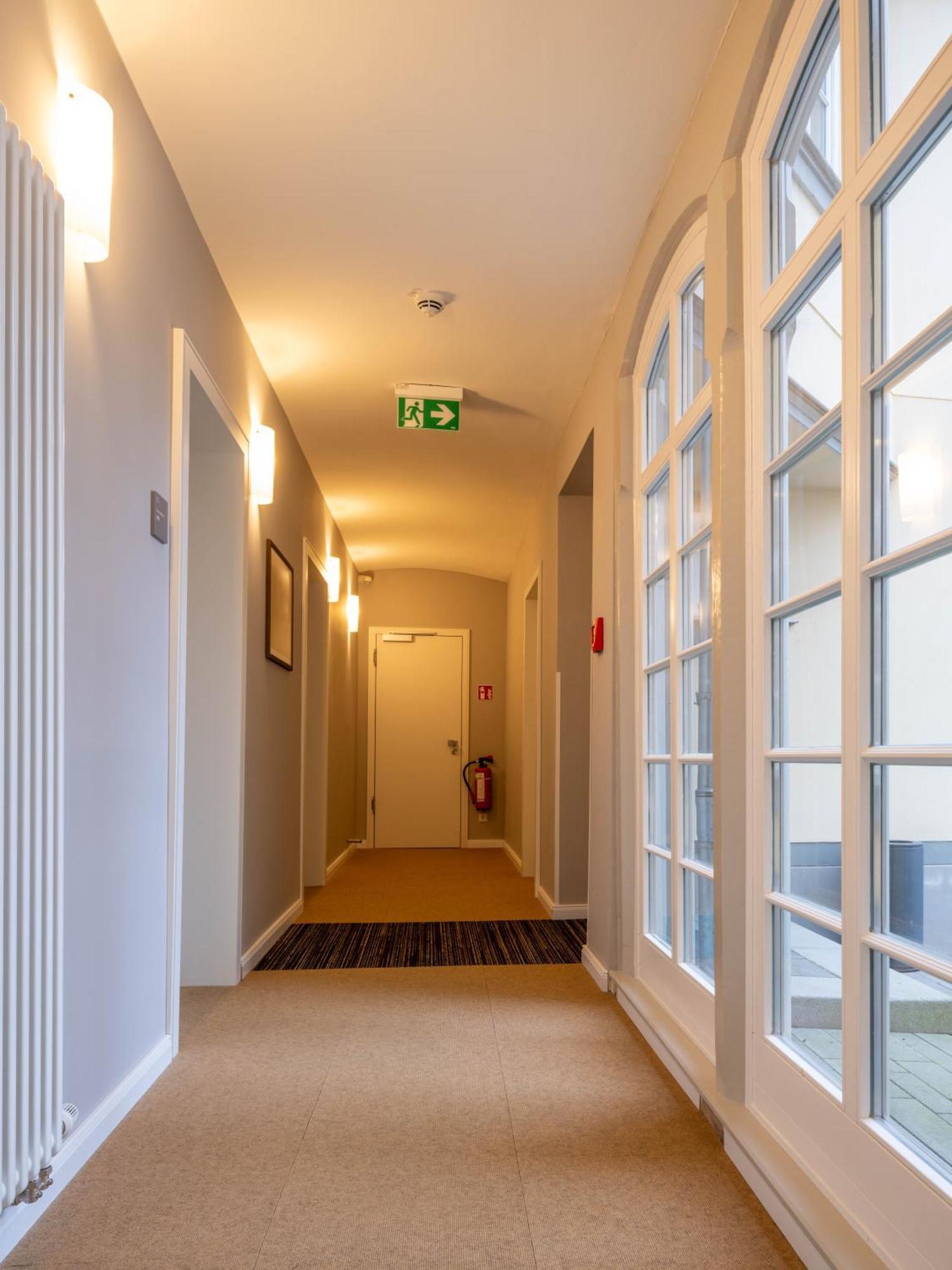 Gaestehaus Nikolai แอร์ฟวร์ท ภายนอก รูปภาพ