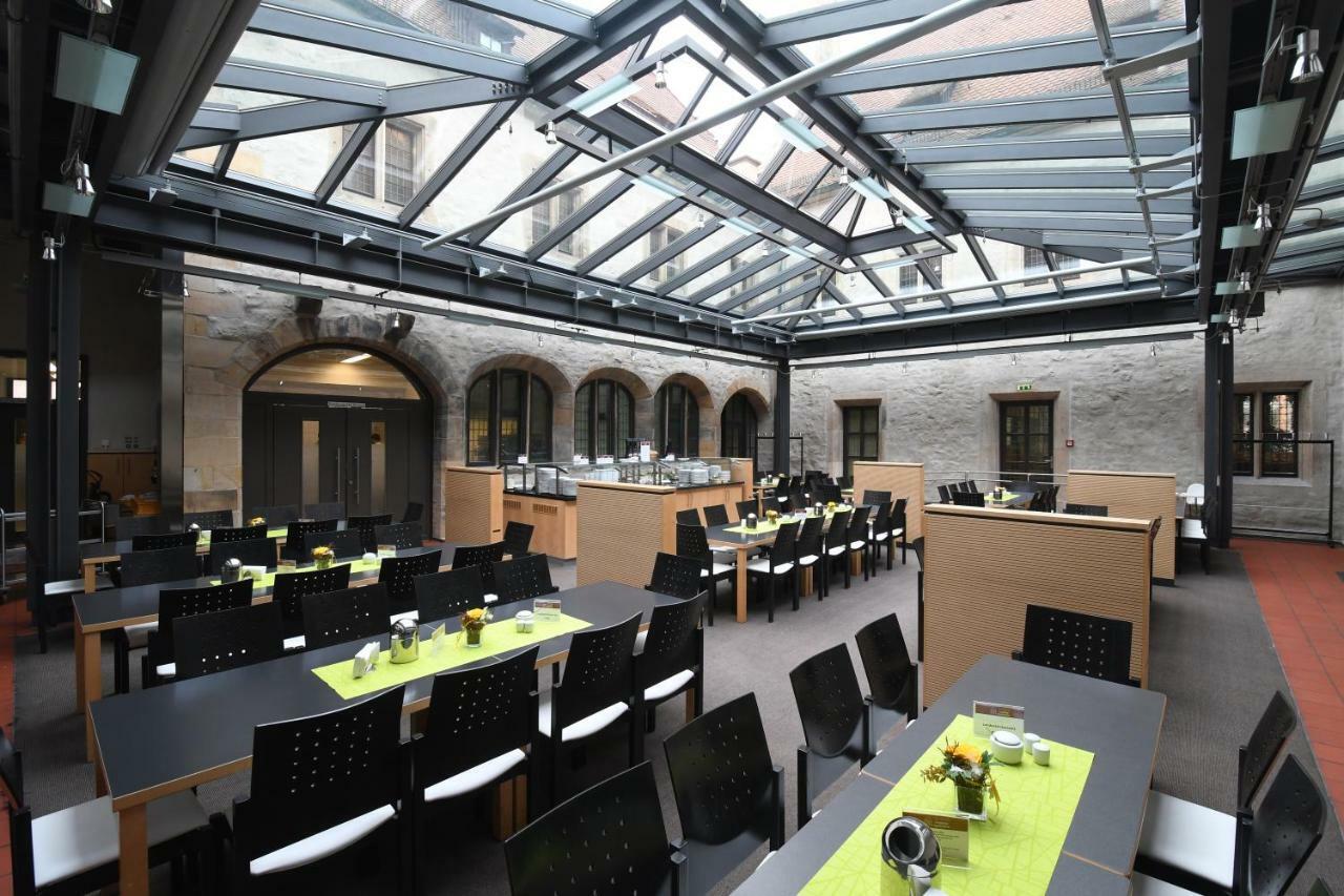 Gaestehaus Nikolai แอร์ฟวร์ท ภายนอก รูปภาพ